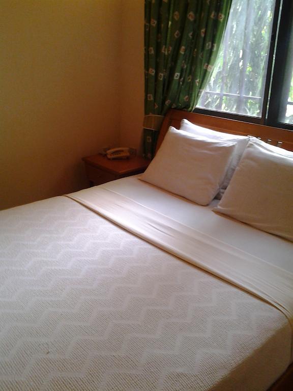 Hotel Georgia Accra Buitenkant foto