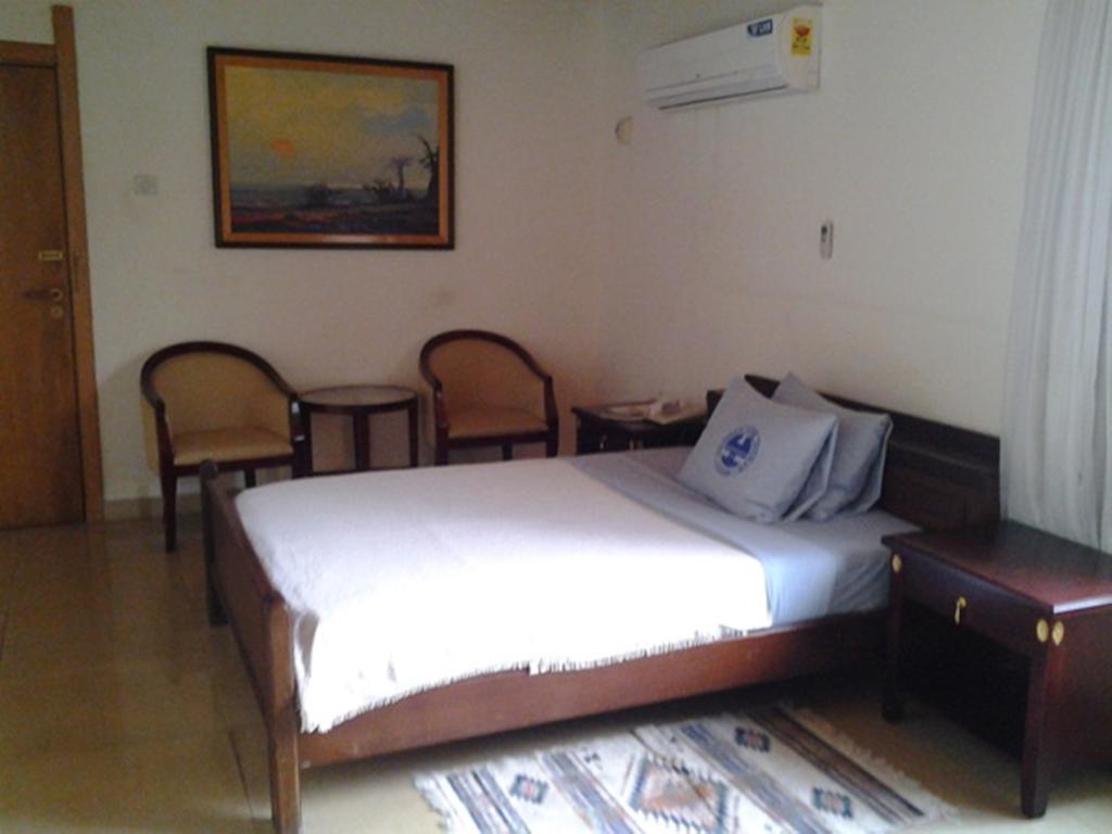 Hotel Georgia Accra Buitenkant foto