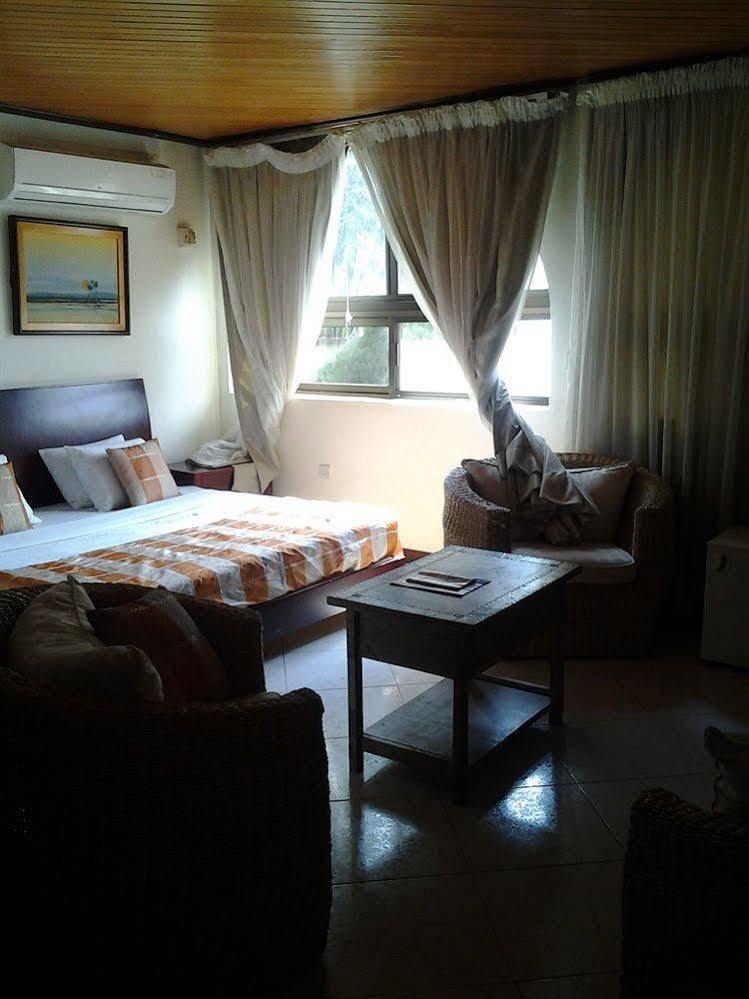 Hotel Georgia Accra Buitenkant foto